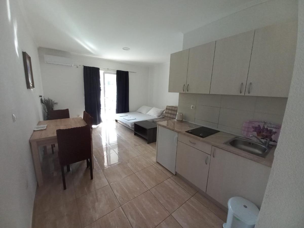 Apartmani Jopi Неум Экстерьер фото