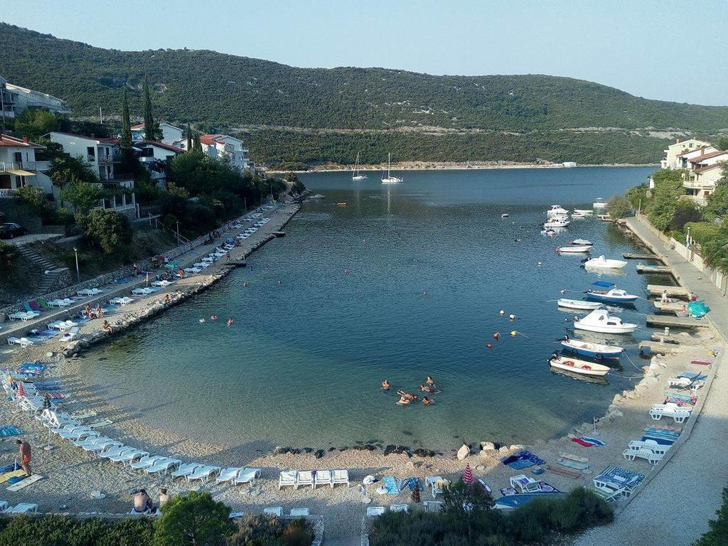 Apartmani Jopi Неум Экстерьер фото