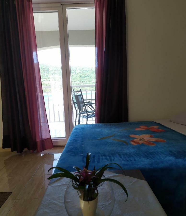Apartmani Jopi Неум Экстерьер фото